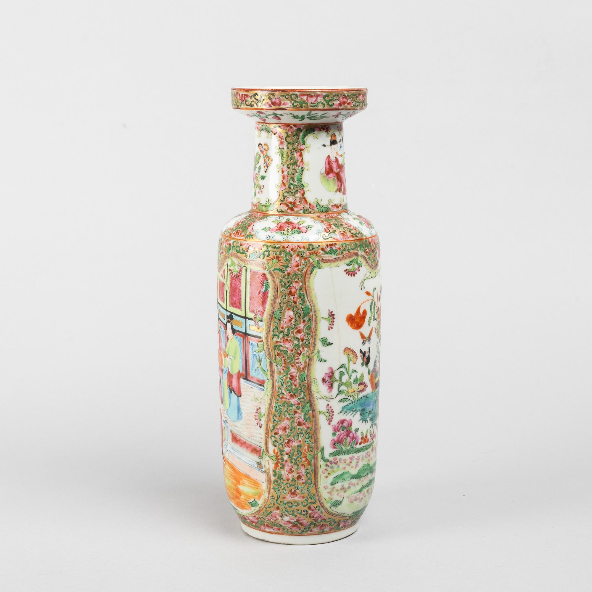 A Kanton porcelain vase, China, 19th century.