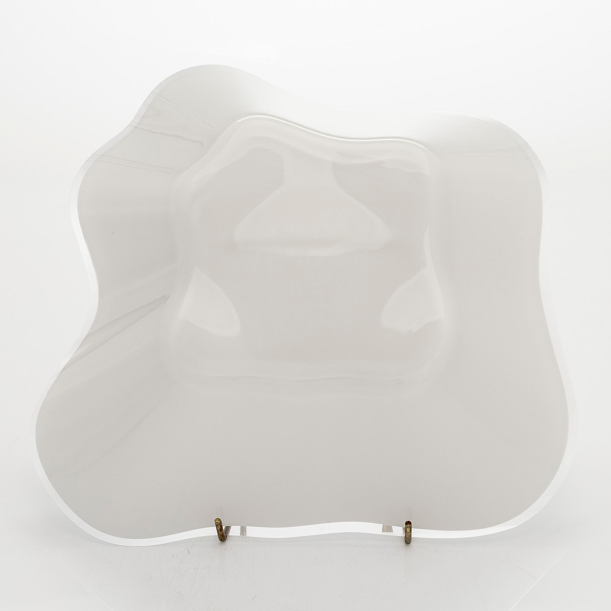 Alvar Aalto, one piece of a 1970's 'Aalto flower' glass sculpture, signed Alvar Aalto.