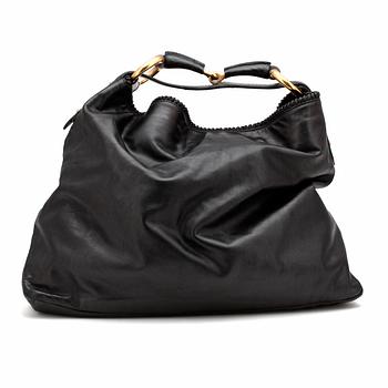 GUCCI, a black leather "Chain - Hobo" / "Hobo Horsebit" bag.