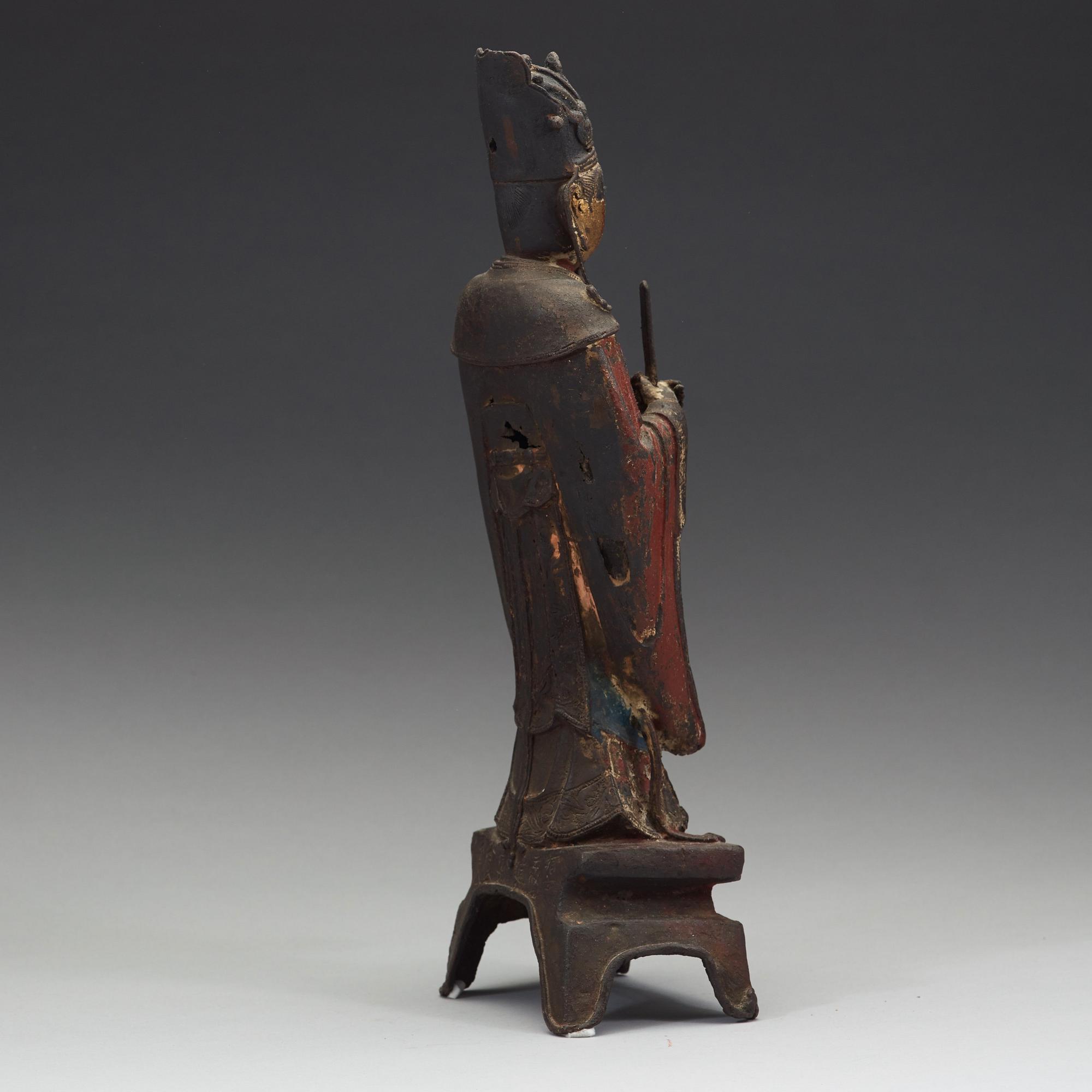 SKULPTUR, brons. Daoistisk dignitär, Mingdynastin (1368-1644).
