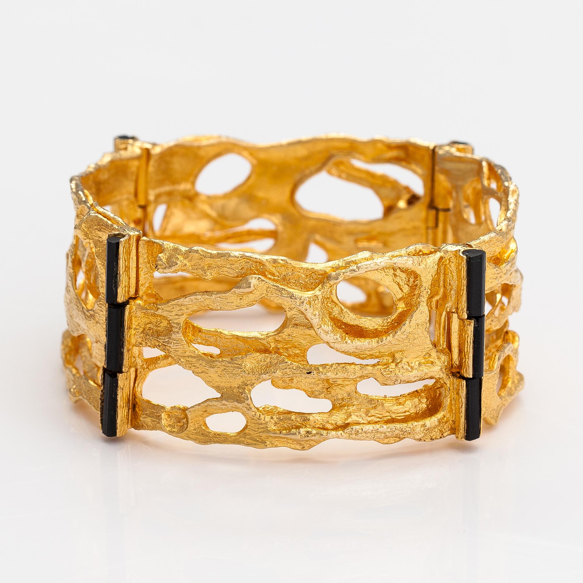Björn Weckström, Armband "Offereld", 18K guld och turmaliner. Lapponia 1971.
