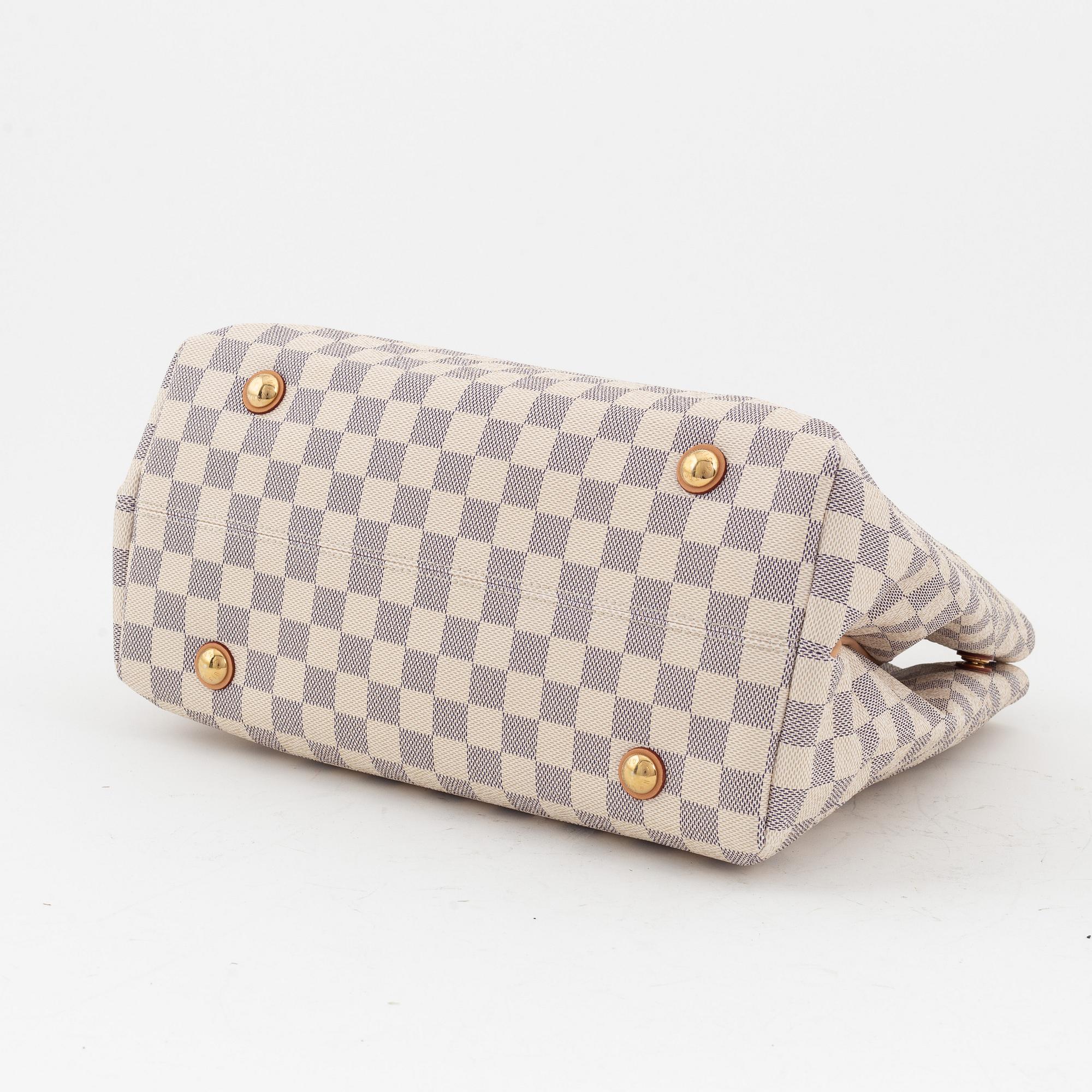 Louis Vuitton, a Damier Azur 'Cabas Adventure' tote bag, 2014.