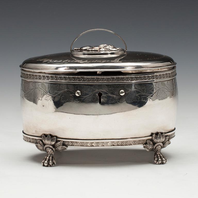 SOCKERSKRIN, silver, Lorenz Georg Weis, Norrköping 1819. Vikt 590,8 g.