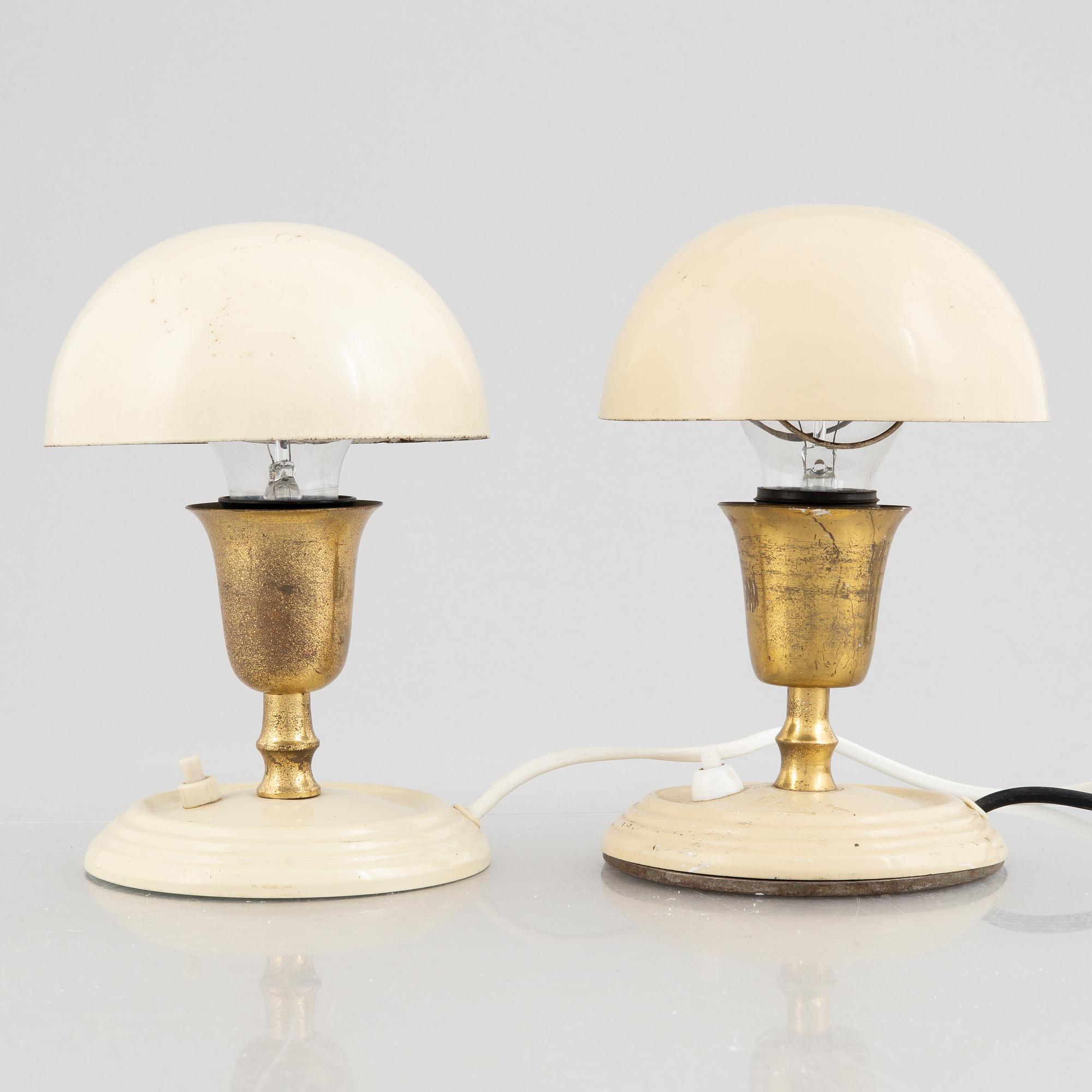 Uppsala Armaturfabrik, a pair of table lamps model "8422", 1930s/40s.