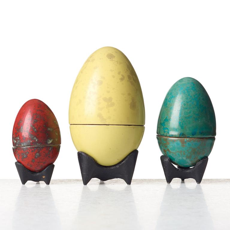 Hans Hedberg, a set of three faience sculptures of eggs, Biot, France.