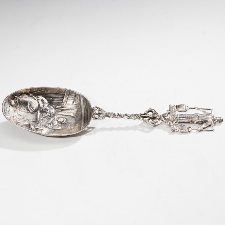 SKED, silver, Schoonhoven, Holland. Svenska kontrollstämplar, 1900-talets första hälft. Vikt 76,5 g.