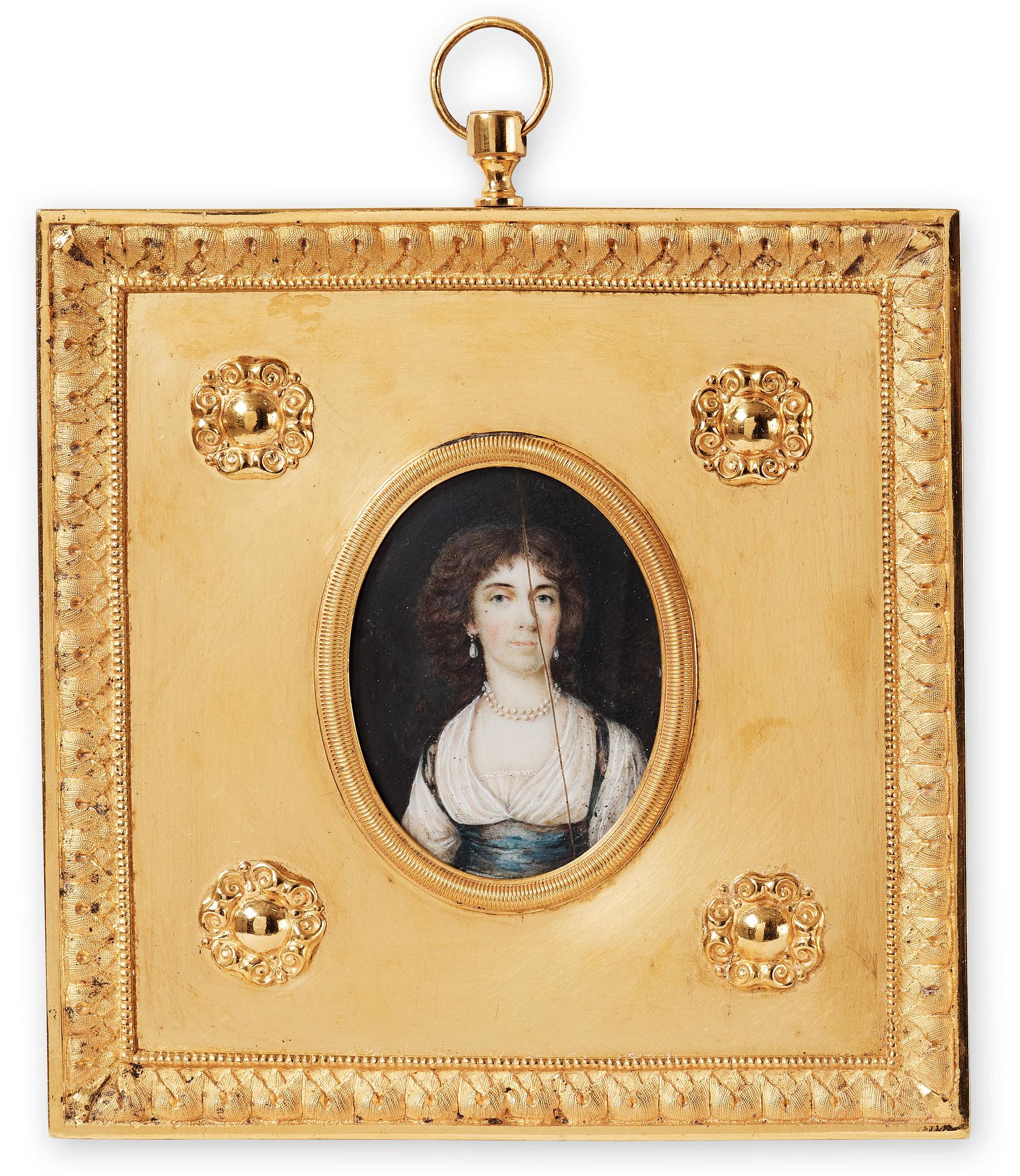 Unknown artist 18th Century. Miniature. Unsigned. Gouache on bone 6 x 4,5 cm (inc. frame  13,5 x 12 cm).