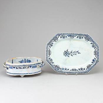 A blue and white faiance cooler/tureen/jardiniere with dish, 18th century.