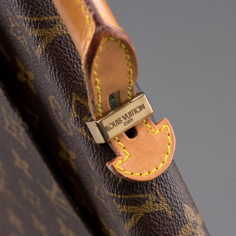 PORTFOLIO, Louis Vuitton.