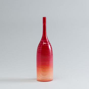 A CENDESE GLASS VASE, 1980.