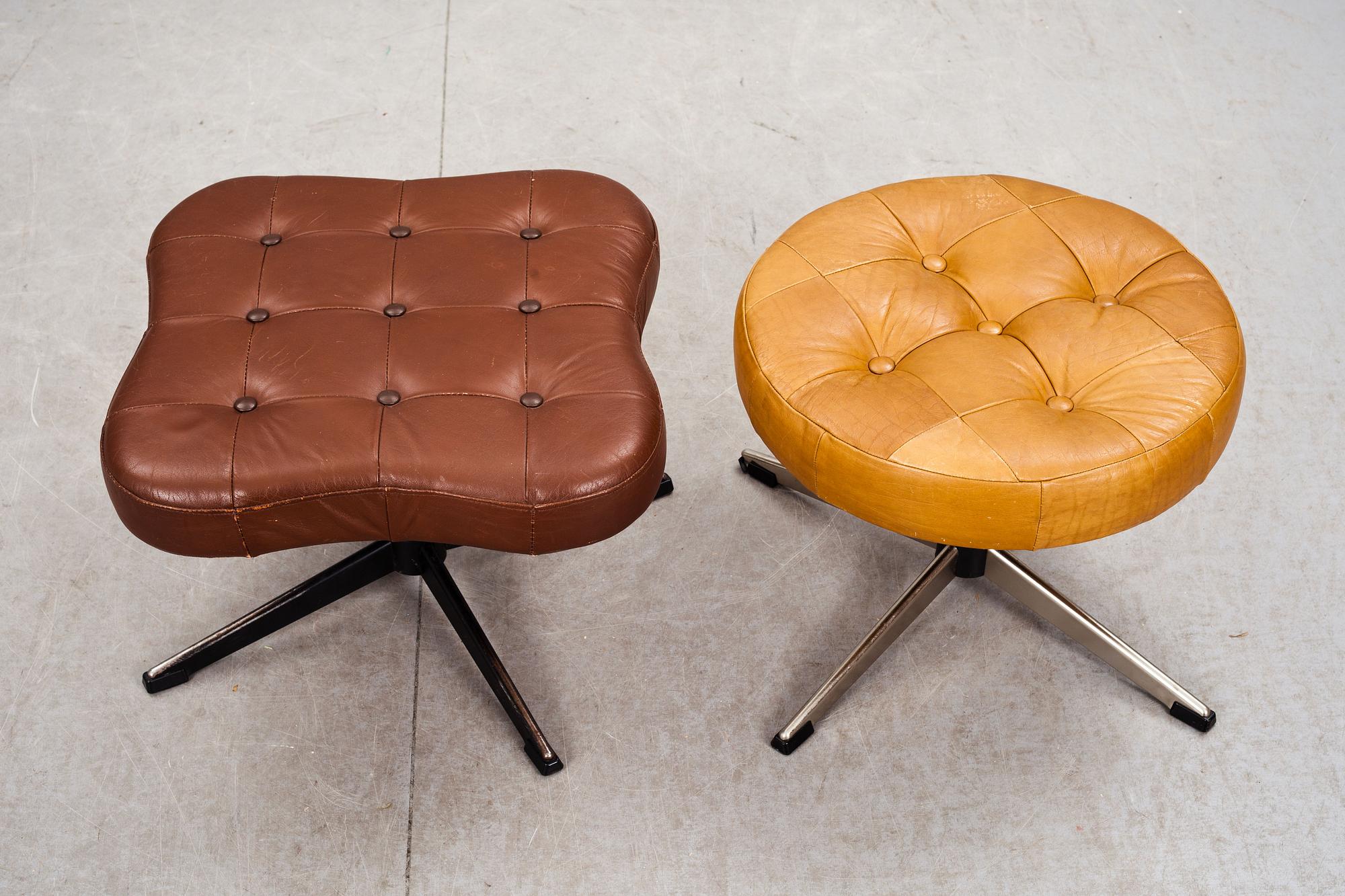 FOTPALLAR, 2 st, 1960-/70-tal.