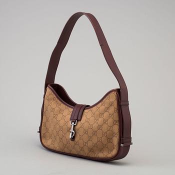 a GUCCI bag.