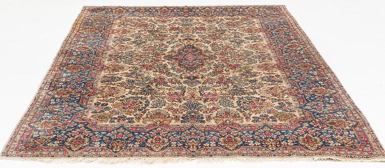 A carpet, Kerman, ca 323 x 213 cm.