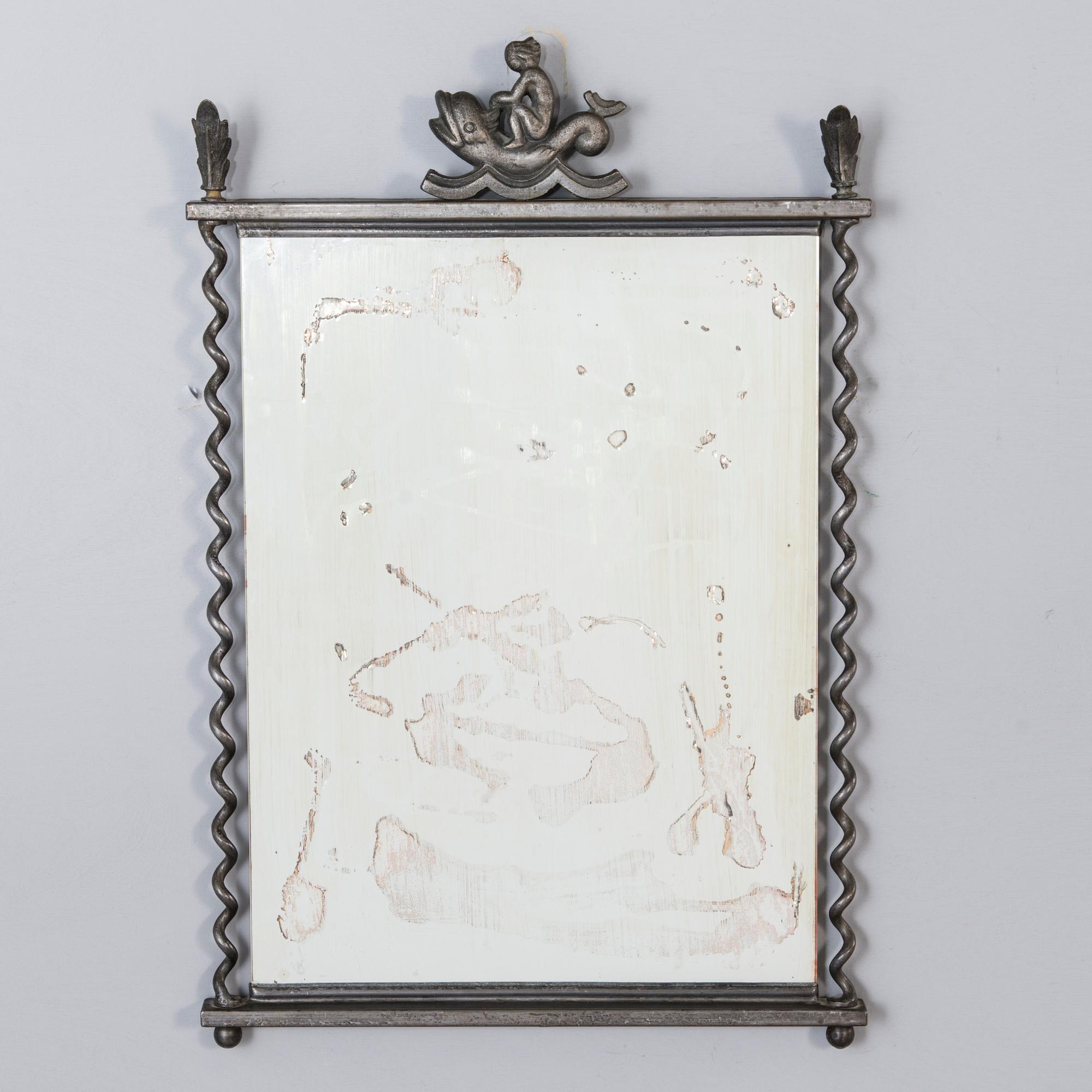 A 1930s Art Deco mirror, probably Taidetakomo Hakkarainen.