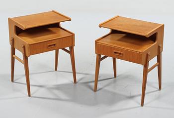 SÄNGBORD, ett par, 1900-talets tredje kvartal.