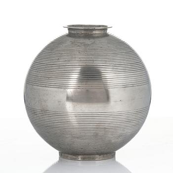 Sylvia Stave, vase, C.G. Hallberg, Stockholm, 1933.