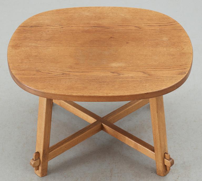 An Axel Einar Hjorth oak table, Stockholm 1940's.