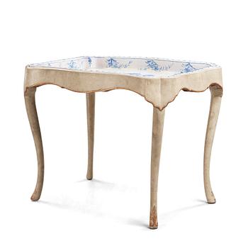 22. A Swedish 18th century, presumably Marieberg, faience tray.