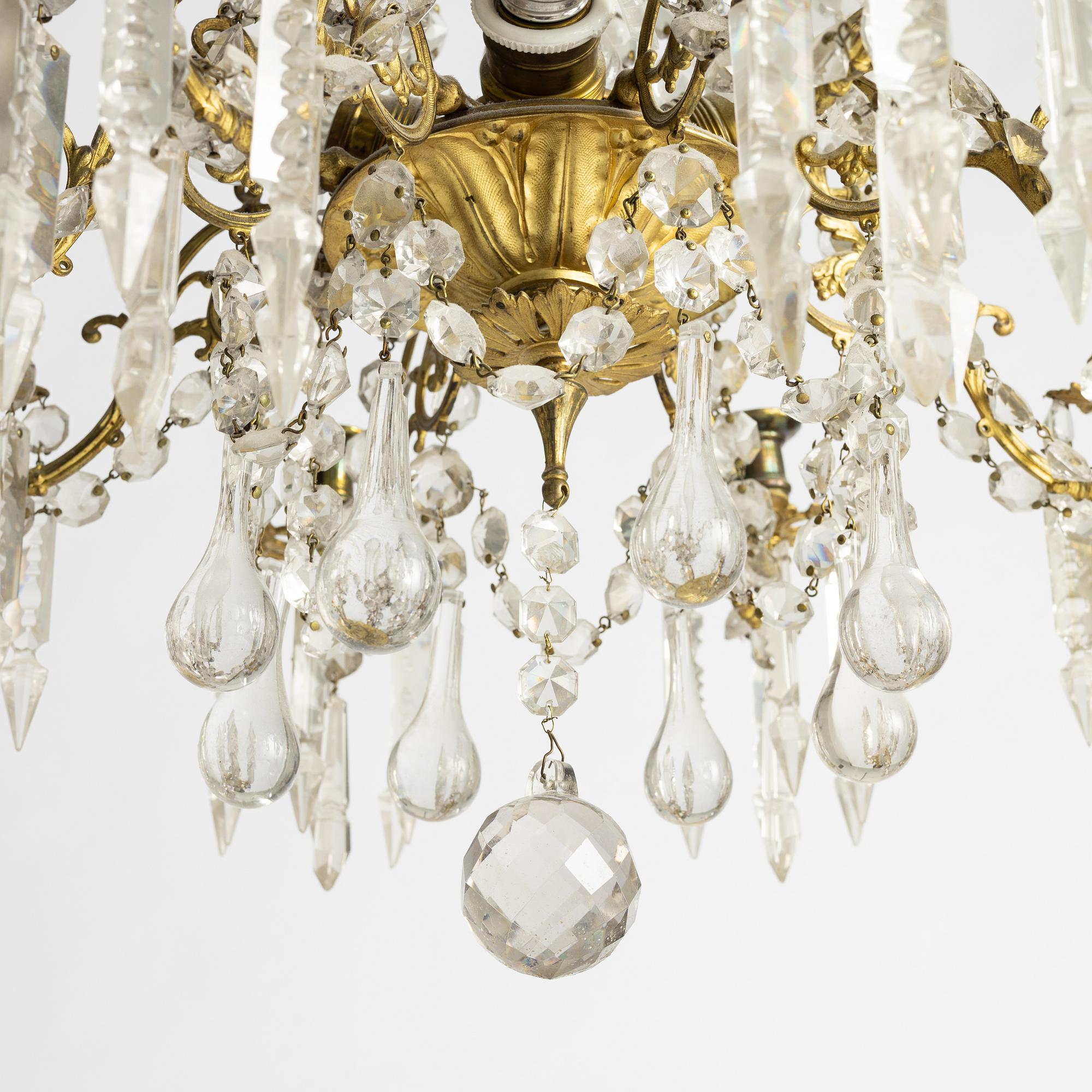 Ljuskrona, oscariansk, 1800-talets andra hälft.