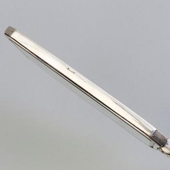 A 1920s / 30s Art Deco silver hand mirror.