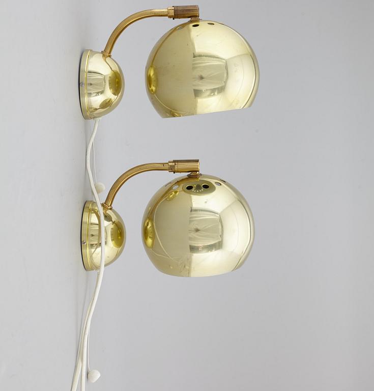 A pair of 1970's wall lamps.