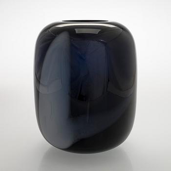 Timo Sarpaneva, an art object 'Blues' signed Timo Sarpaneva 68 / 1985.