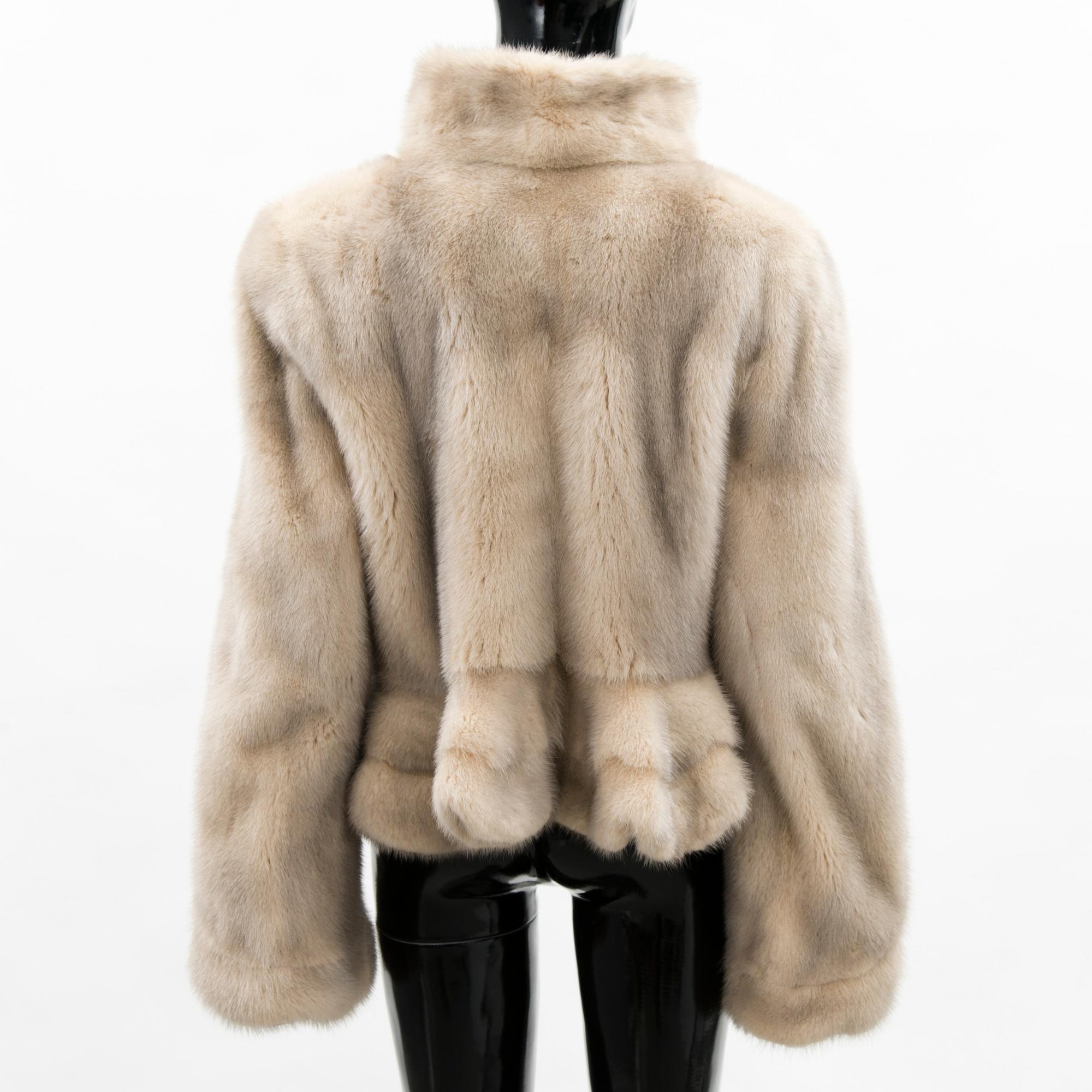 PÄLSJACKA, mink, Ajatar, Finland, storlek L.