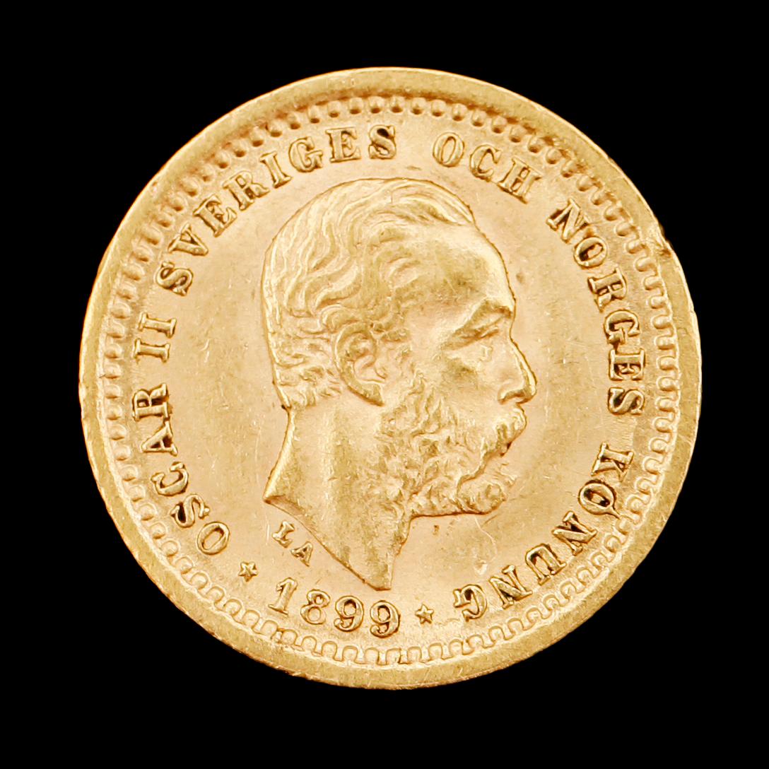GULDMYNT, 5 kr, Oscar II, 1899. Vikt ca 2 g.