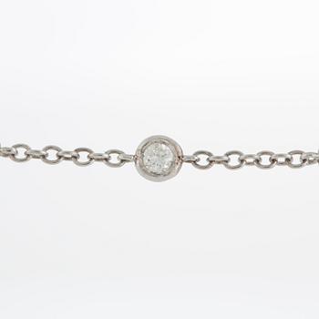 A diamond long chain with round brilliant-cut diamonds  with a total weight of ca 6.70 cts.