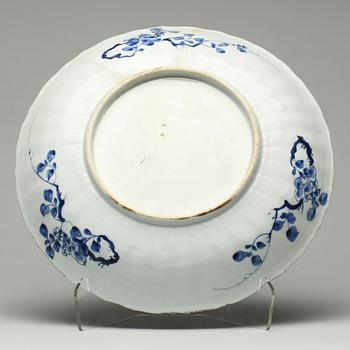 FAT, porslin. Qingdynastin, Kangxi (1662-1722).