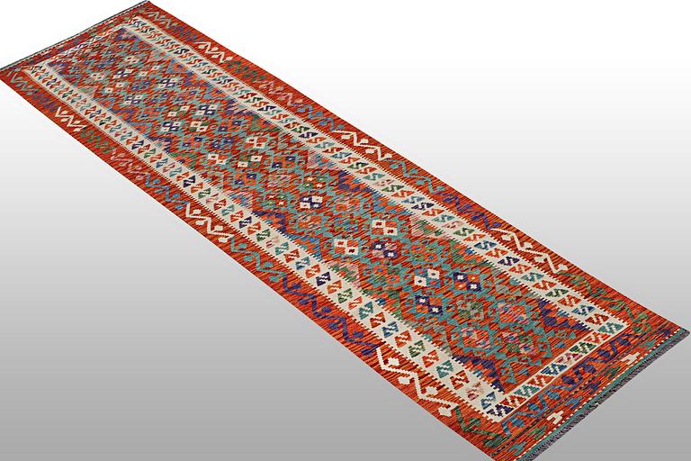 A runner carpet, Kilim, ca 389 x 83 cm.