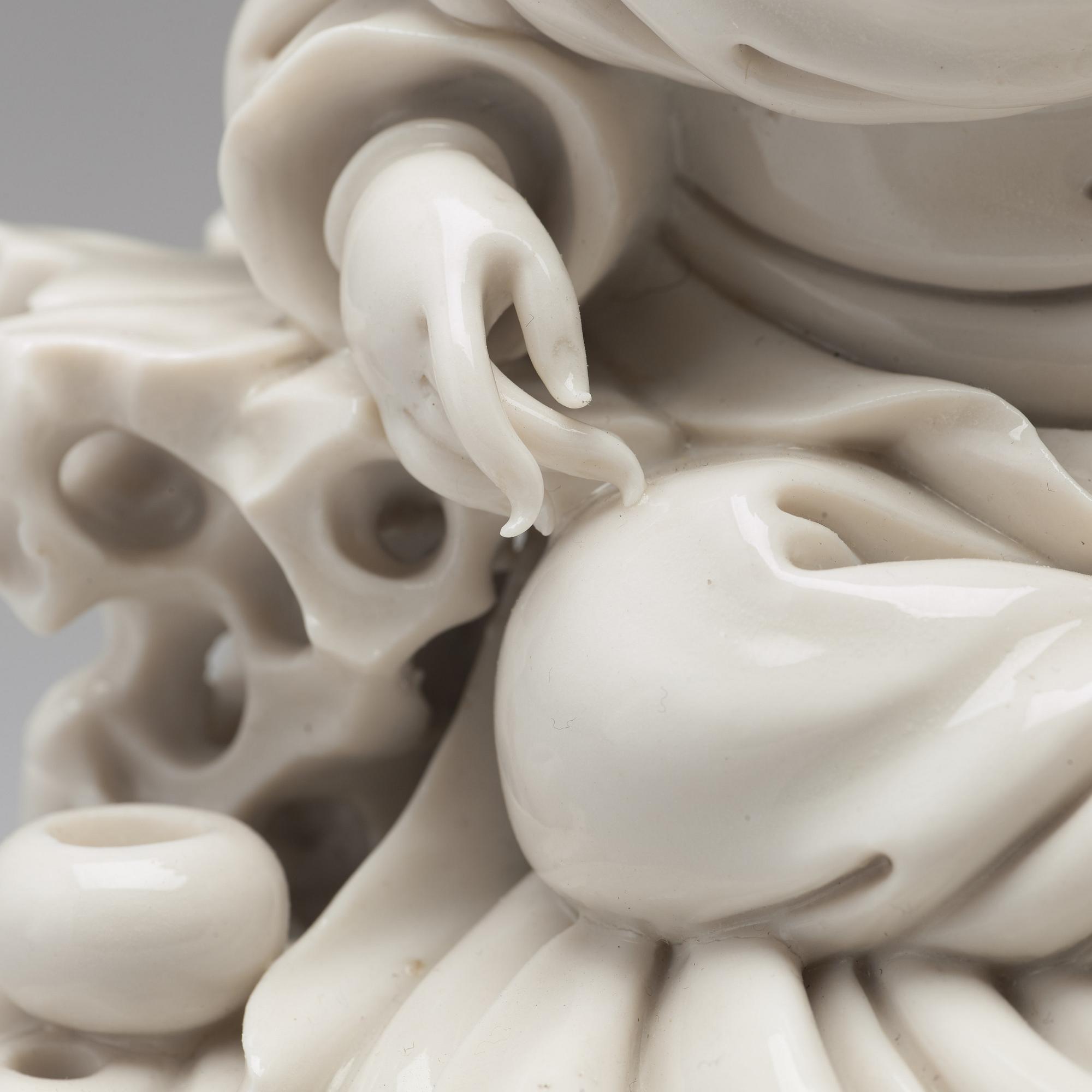 A blanc de chine figure of Guanyin, Qing dynasty, 19th Century.