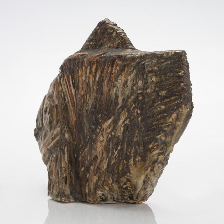 Taisto Kaasinen, skulptur, stengods, signerad T. Kaasinen Arabia.