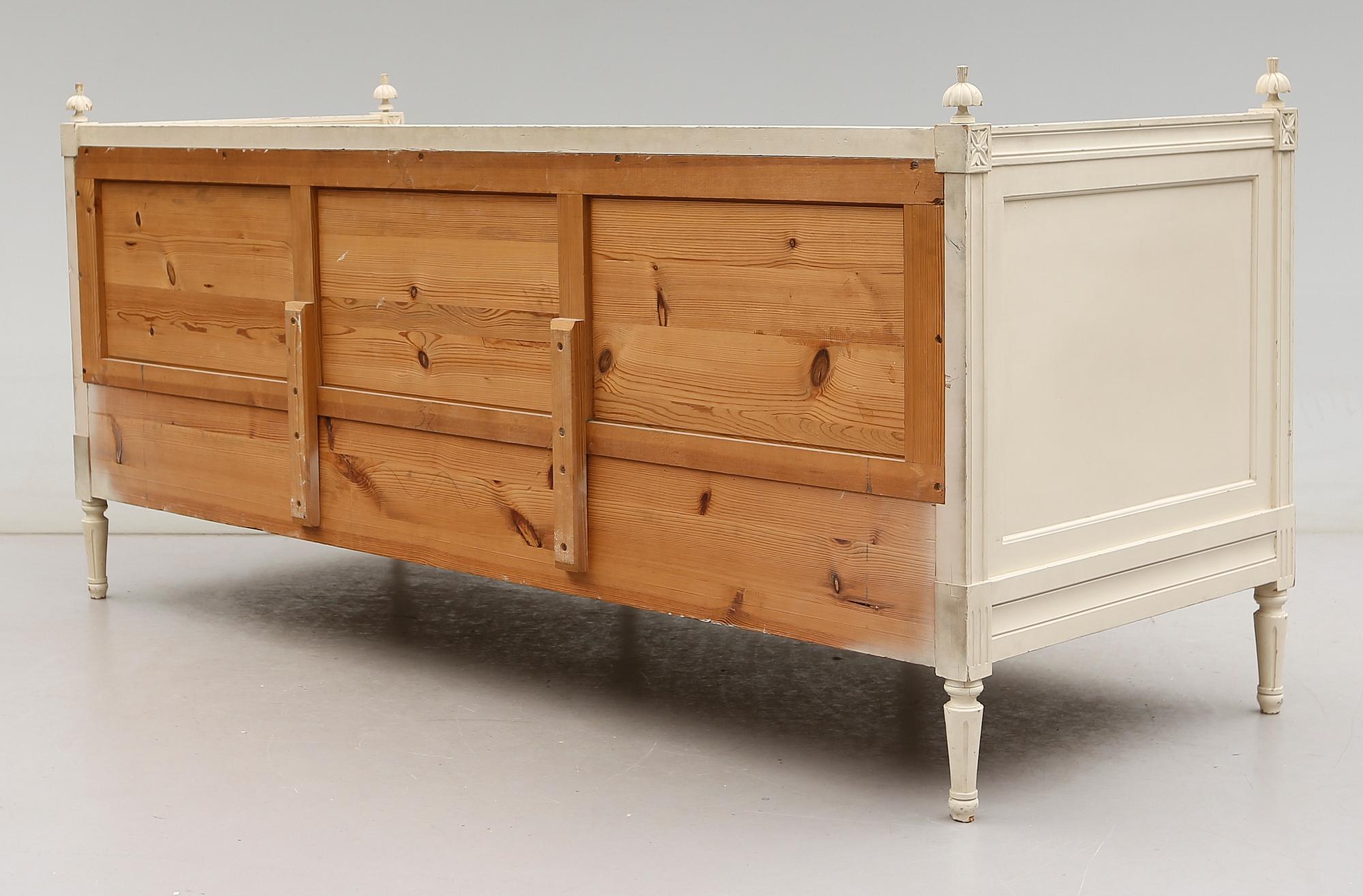 SOFFA, gustaviansk stil, 1900-talets första hälft.