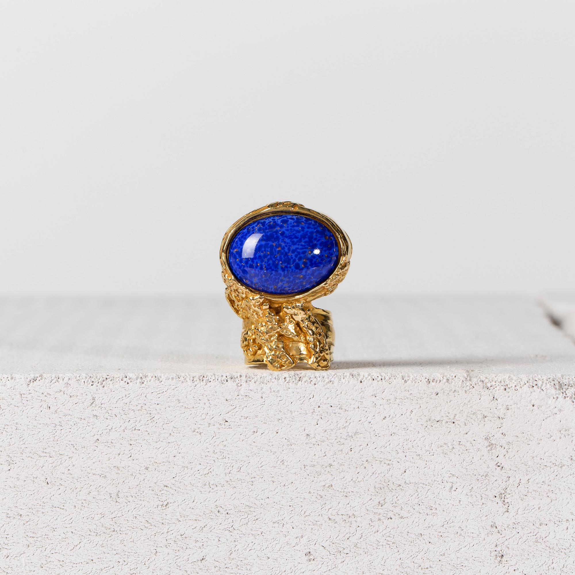 RING, Yves Saint Laurent.