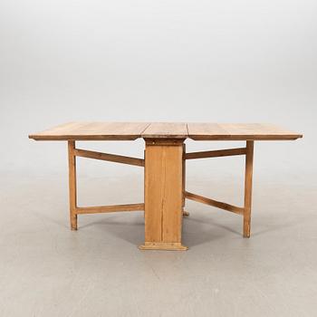 Drop-leaf table, second half of the 19th century.