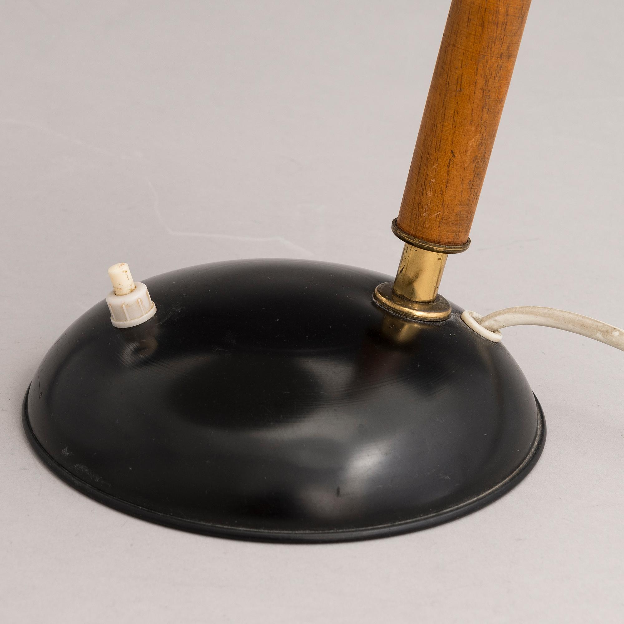 BORDSLAMPA, Aris, Arisuo Oy, Finland 1900-talets mitt.
