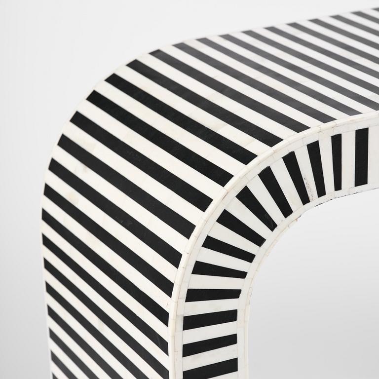 Sideboard, RIJD interior, 2020-tal.