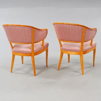 A pair of armchairs by Carl Malmsten, "Jonas love", second half of the 20th century.