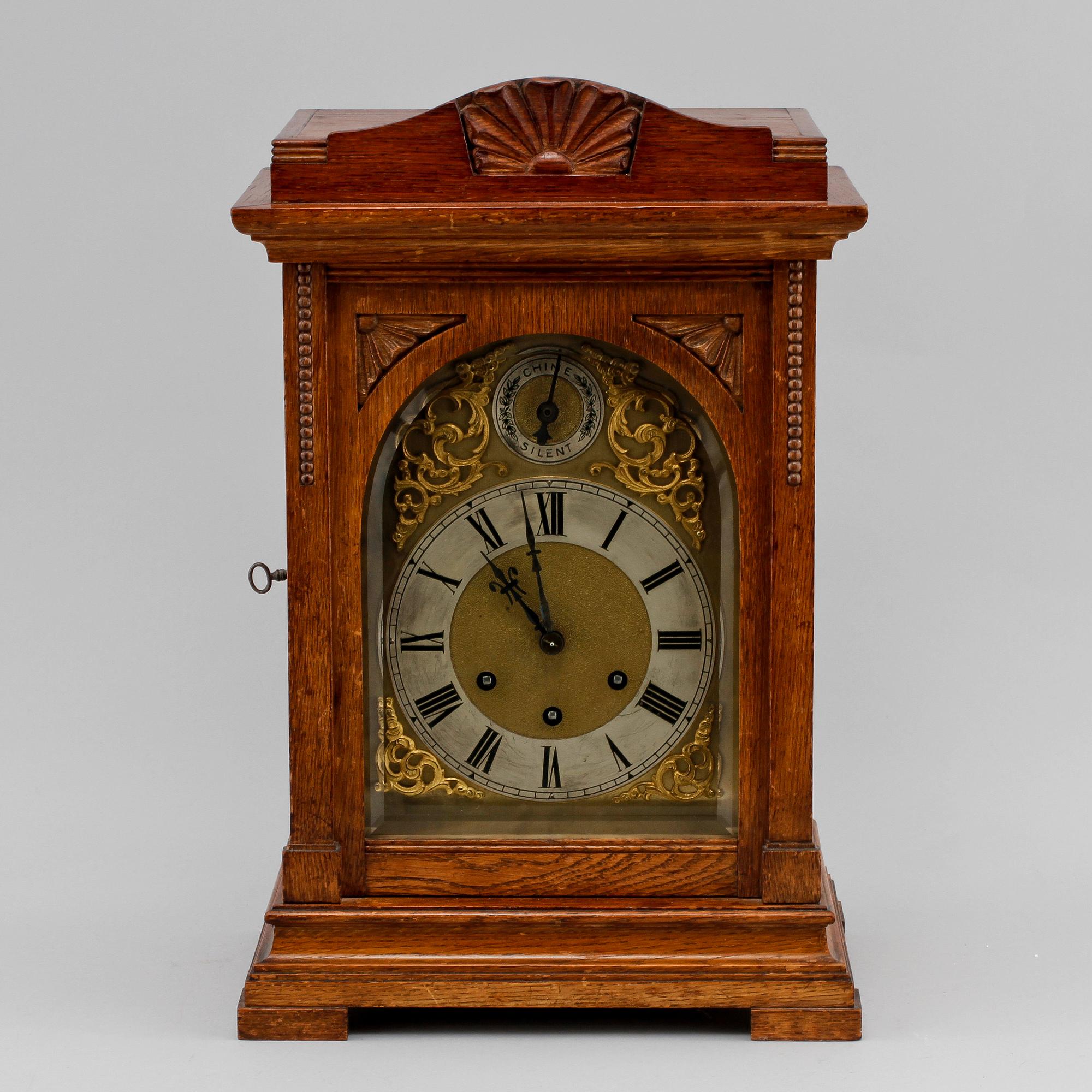 BORDSPENDYL, Chime silent, tidigt 1900-tal.