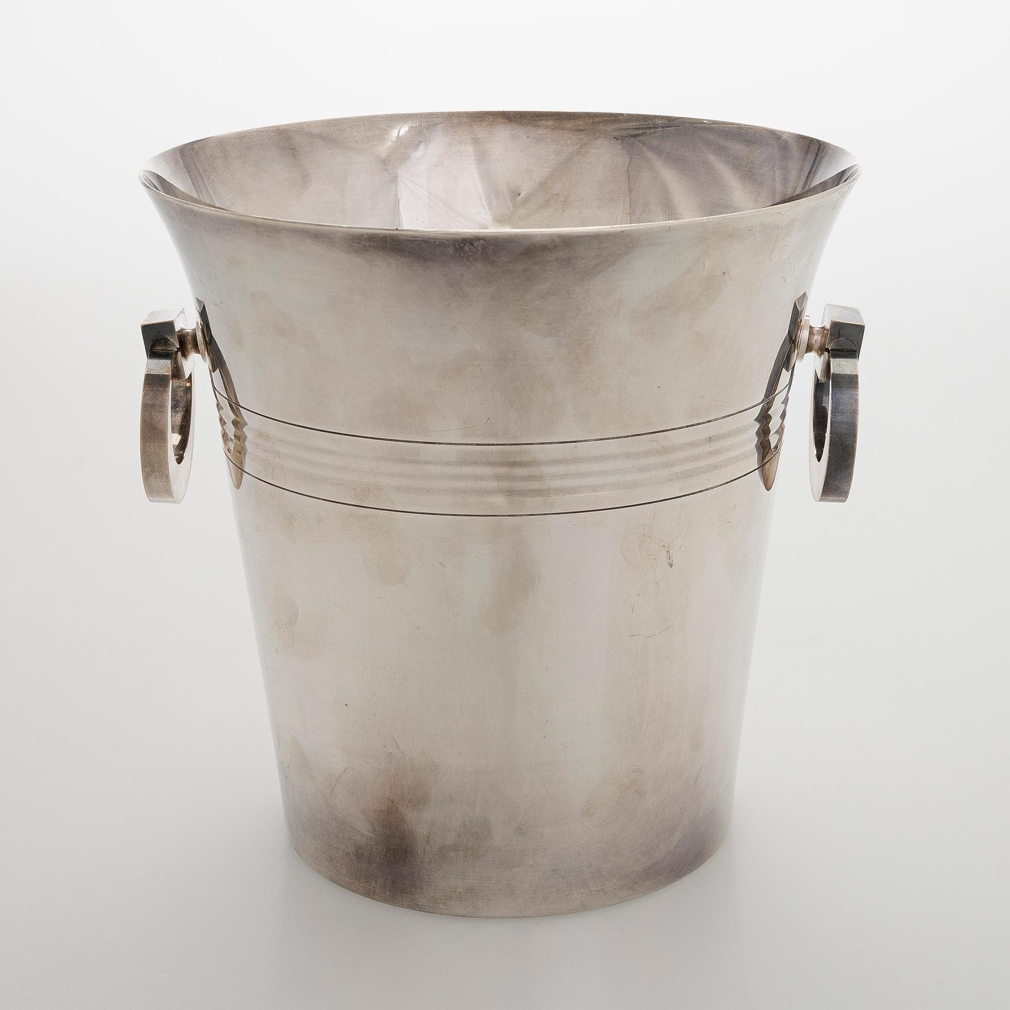 A champagne cooler, France, first half of the 20th century.