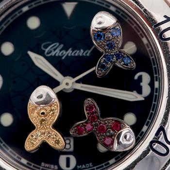 DAMARMABANDSUR. "Happy Sport" Chopard, Geneve. Stål, tre rörliga fiskar. 2 orginalband.