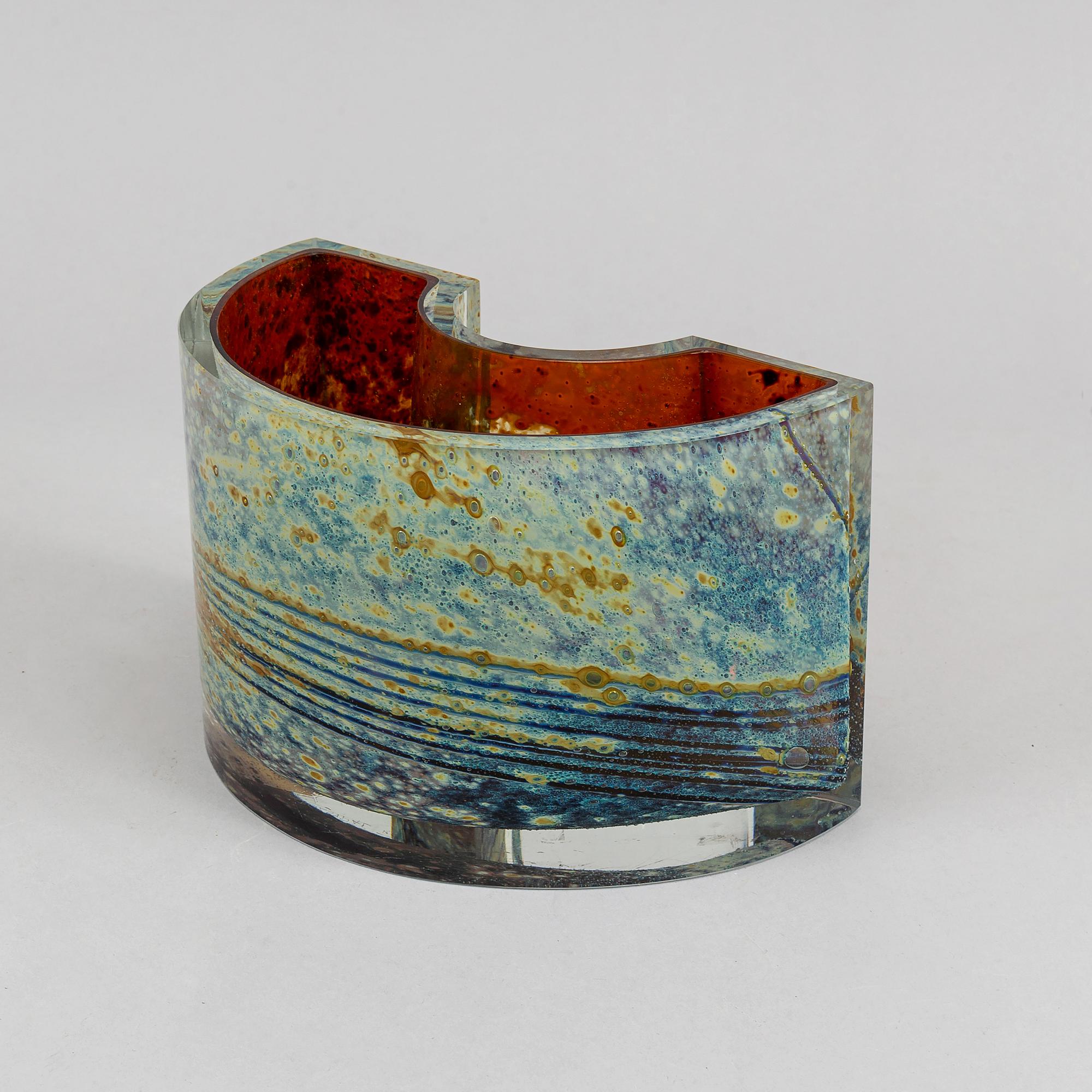 A vase/sculpture by Ivo Rozsypal, the Czech Republic, signed and dated -83.