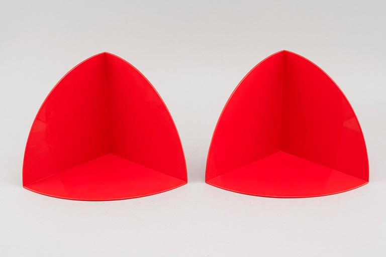 A pair of "4909" bookends by Giotto Stoppino for Kartell, 1970s.