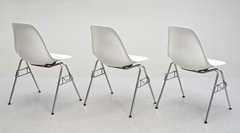 STOLAR, 3 st, "Plastic chair", Charles och Ray Eames, Vitra, 1900-talets andra hälft.