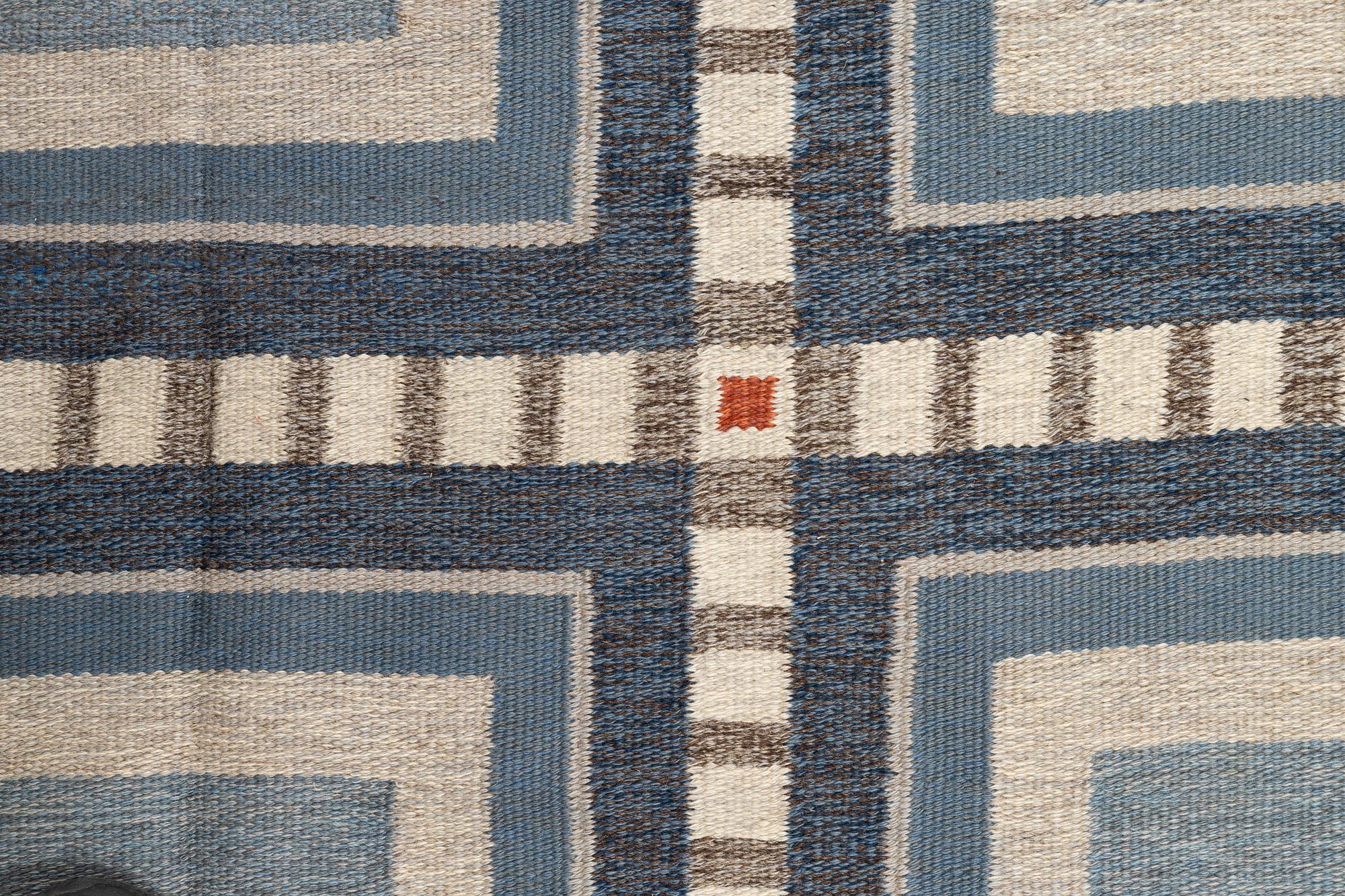 Sigvard Bernadotte, matta, rölakan, ca 320 x 194 cm, osignerad.