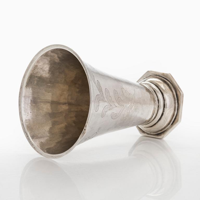 A Finnish silver cup, maker's mark of Carl Anders Berg, Vasa Finland 1820.