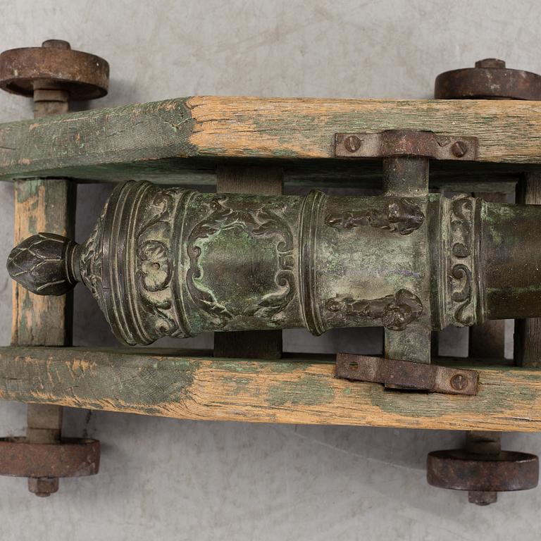 A salute CANNON, 18/19th century.