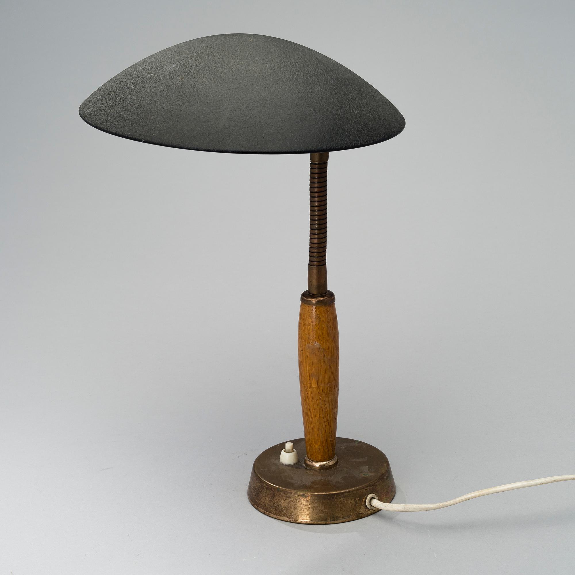 TABLE LAMP, model K 11-25, Idman, Mid-1900s.