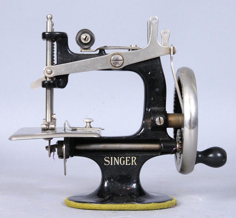 BARNSYMASKIN. Singer. USA, 1920-tal.